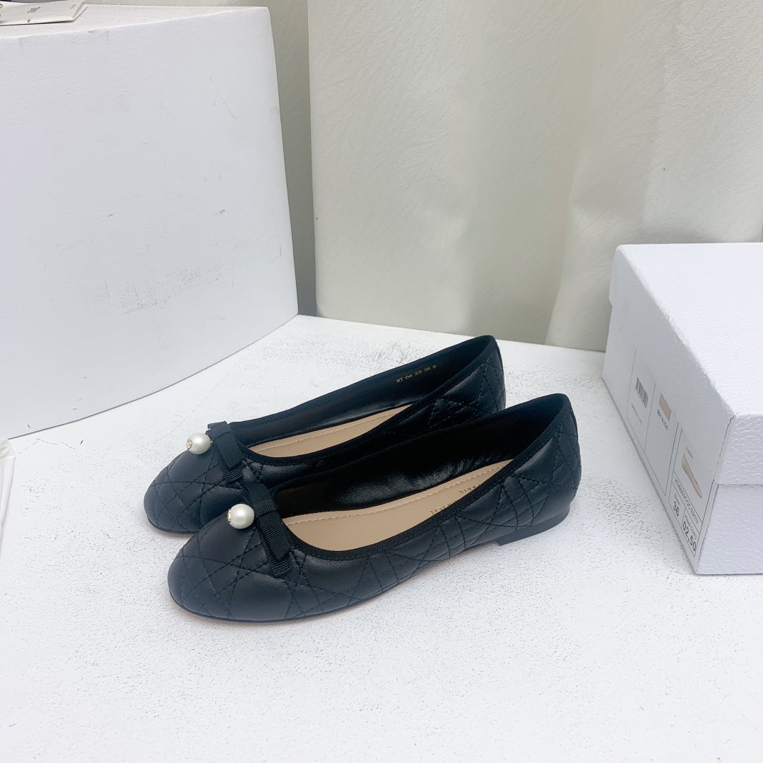 BALLET FLAT BLACK MOP FRONT