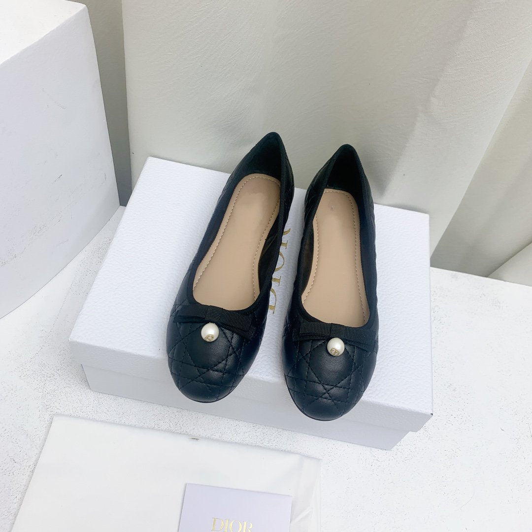 BALLET FLAT BLACK MOP FRONT