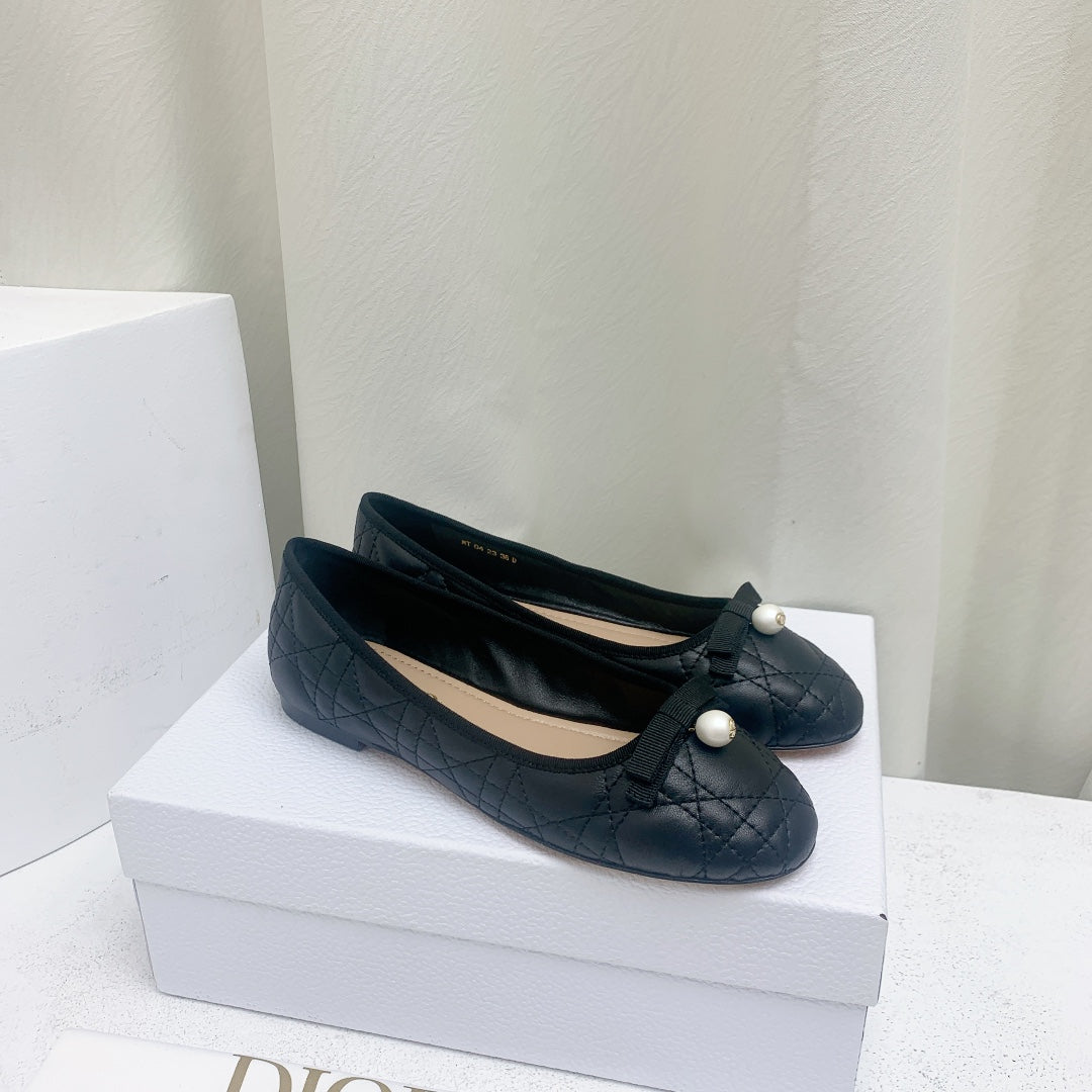 BALLET FLAT BLACK MOP FRONT