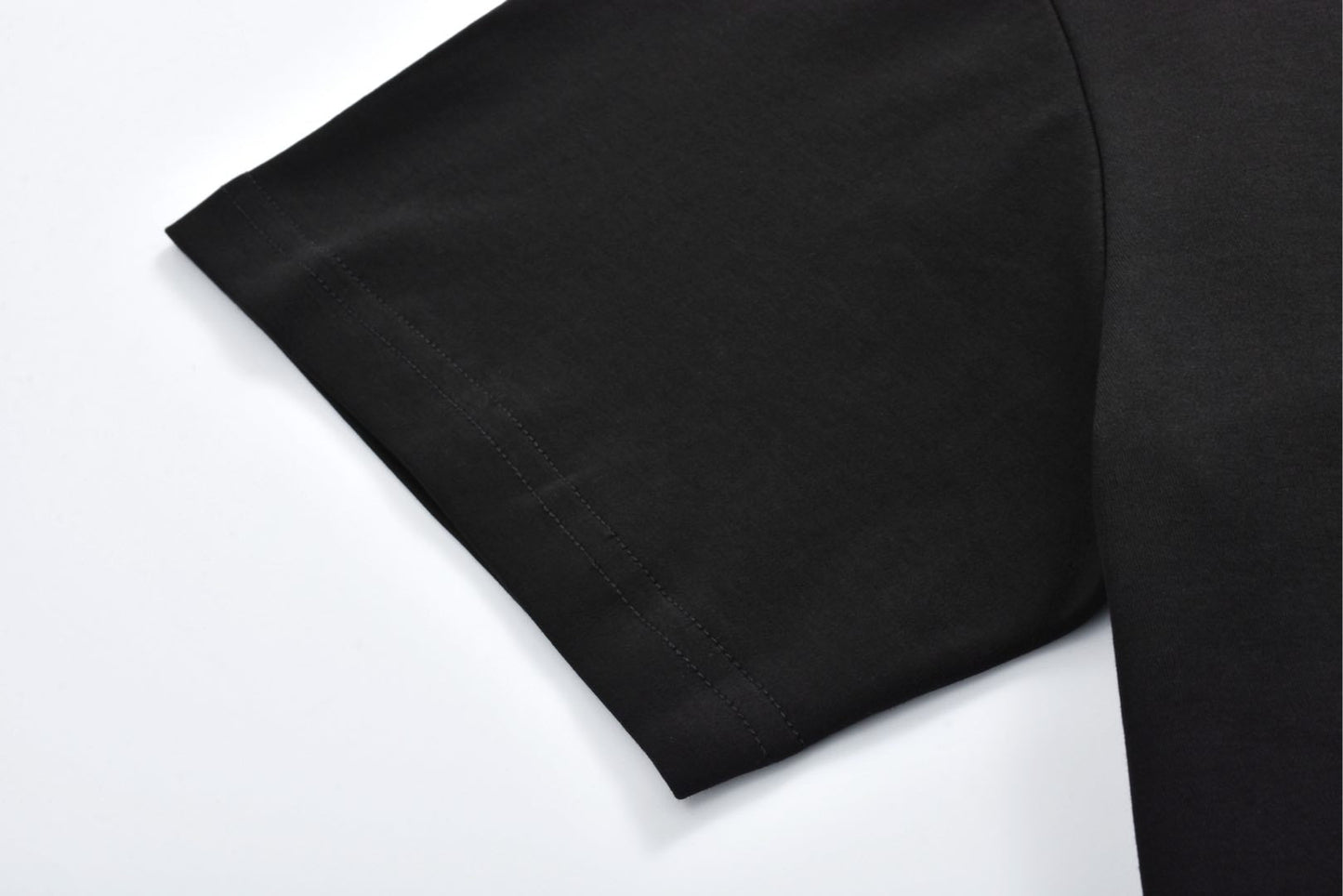 25ss Classic Jaws Short Sleeve