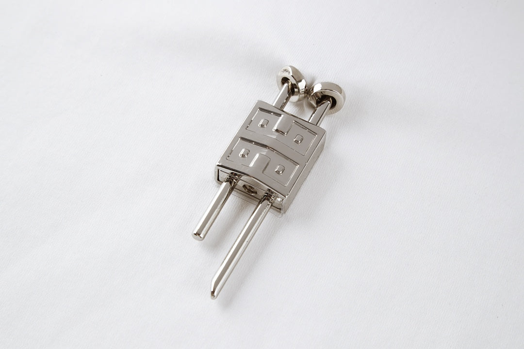 Lock pendant short sleeves