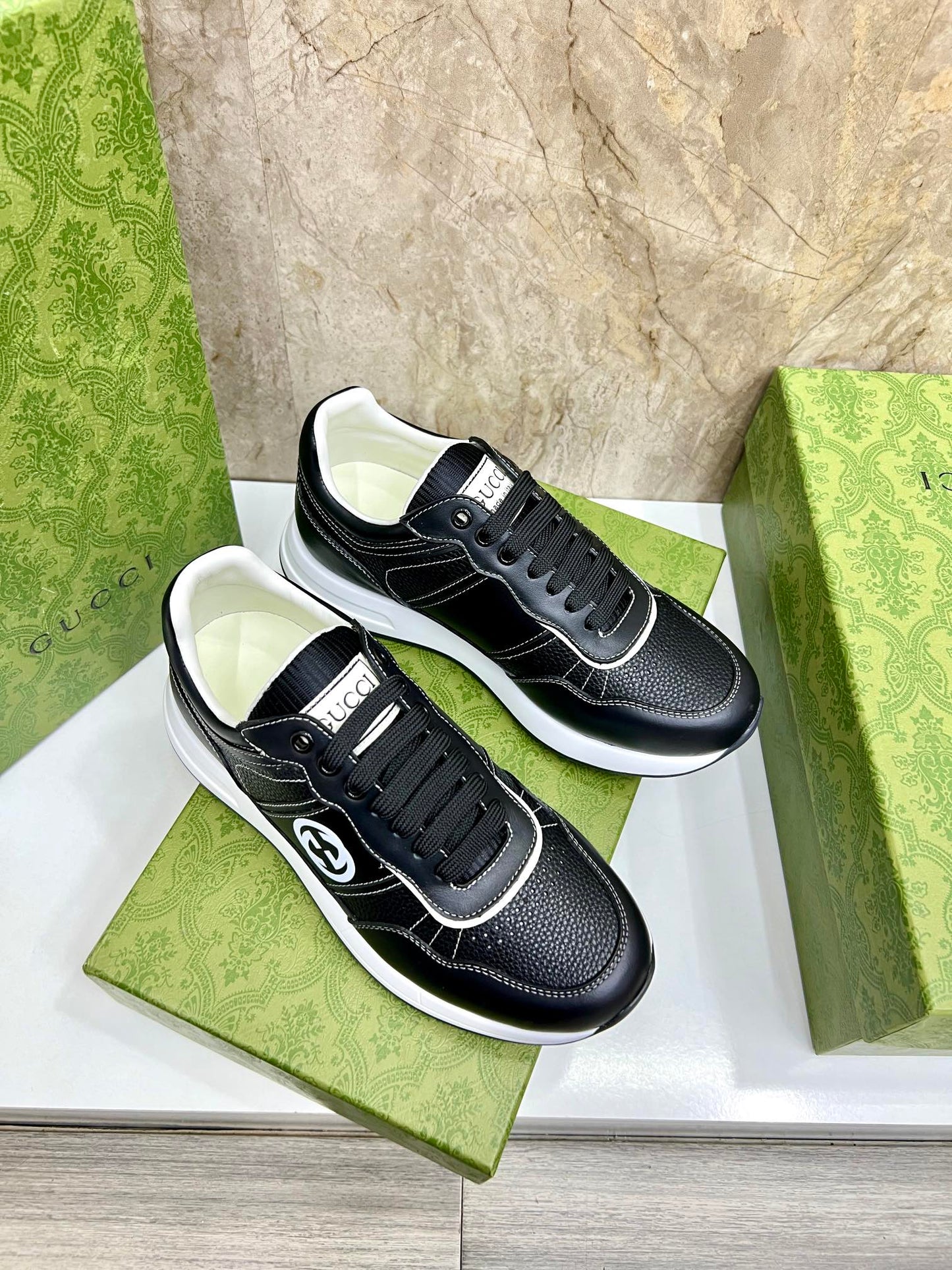 G Men's Low Top Sneakers