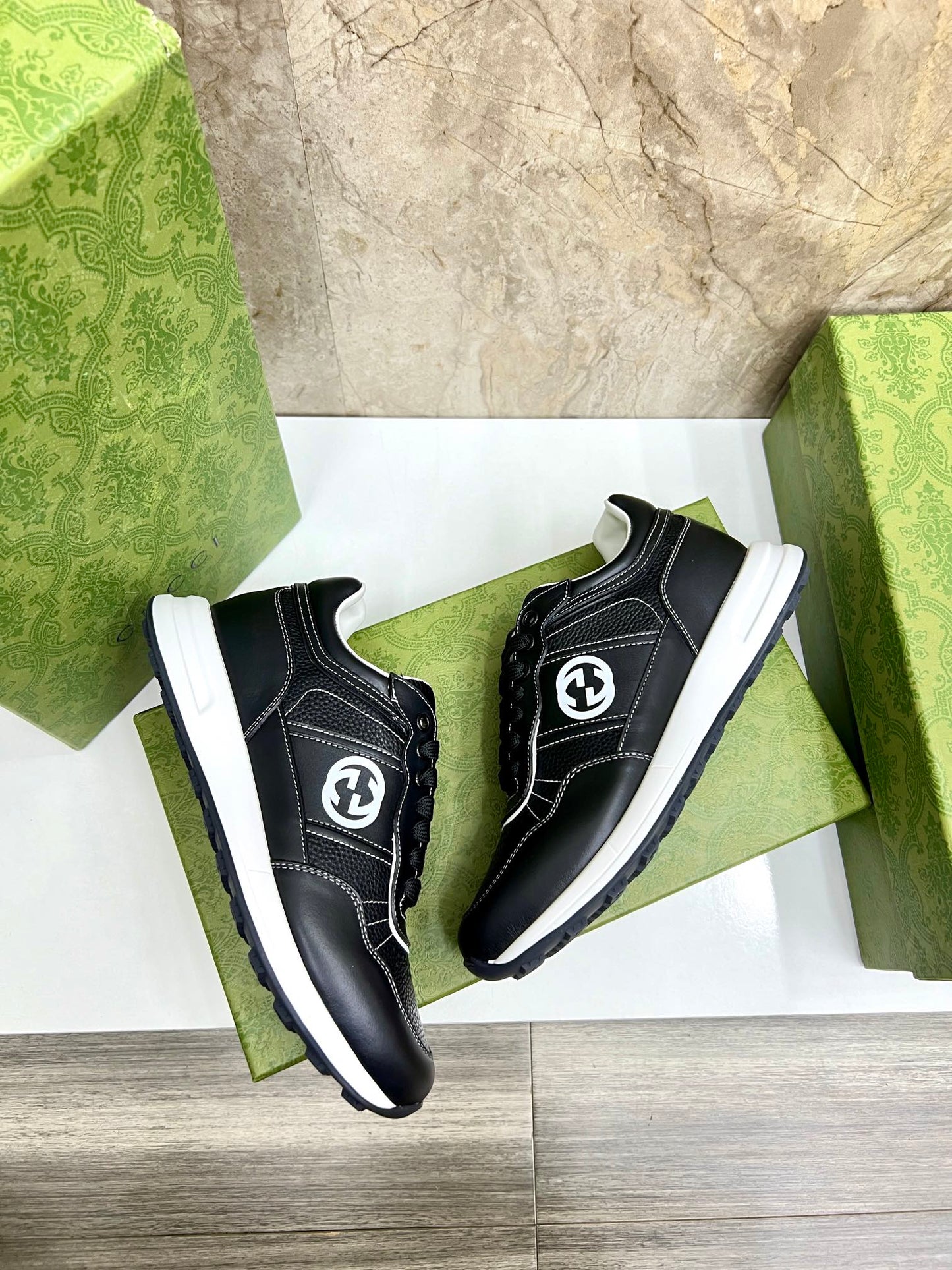 G Men's Low Top Sneakers