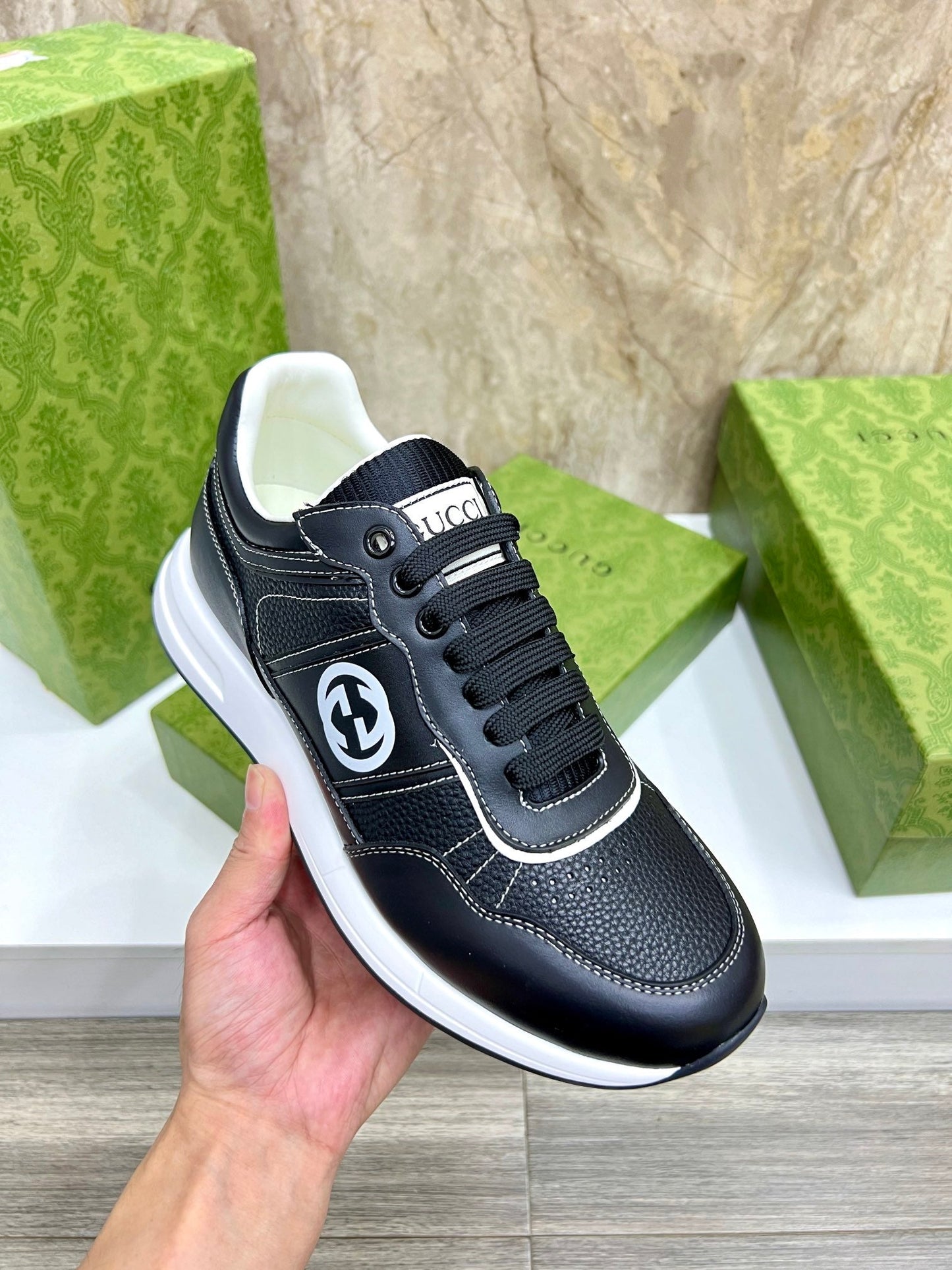 G Men's Low Top Sneakers