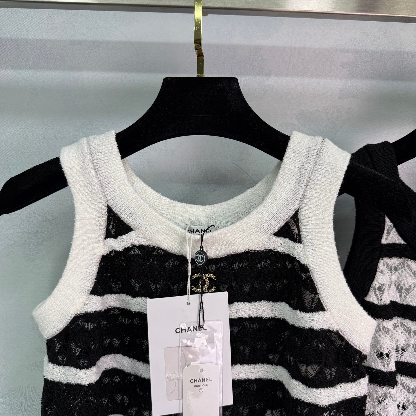 25SS Tank tops