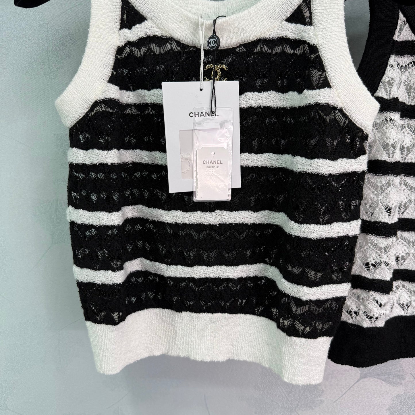 25SS Tank tops