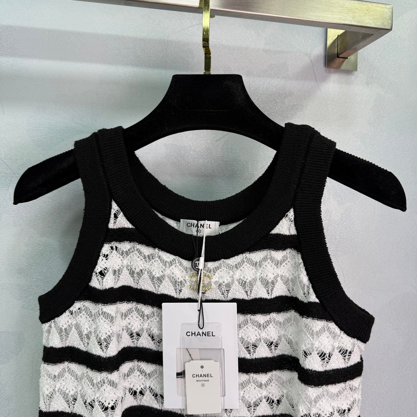 25SS Tank tops