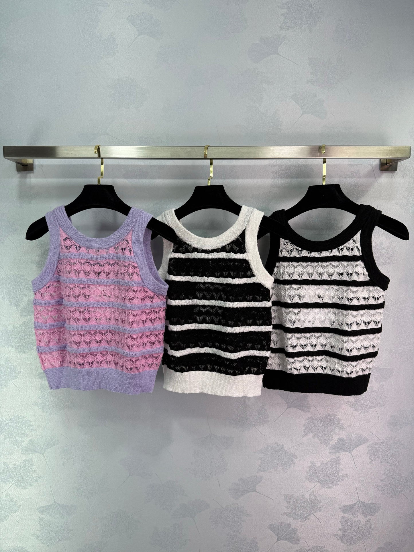 25SS Tank tops