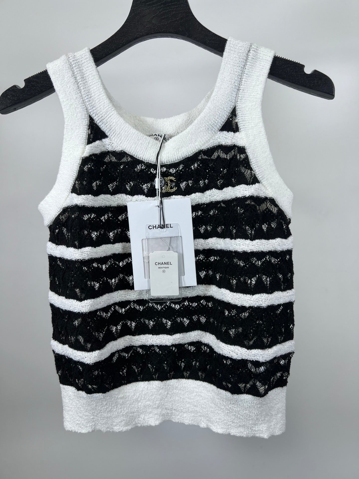 25SS Tank tops