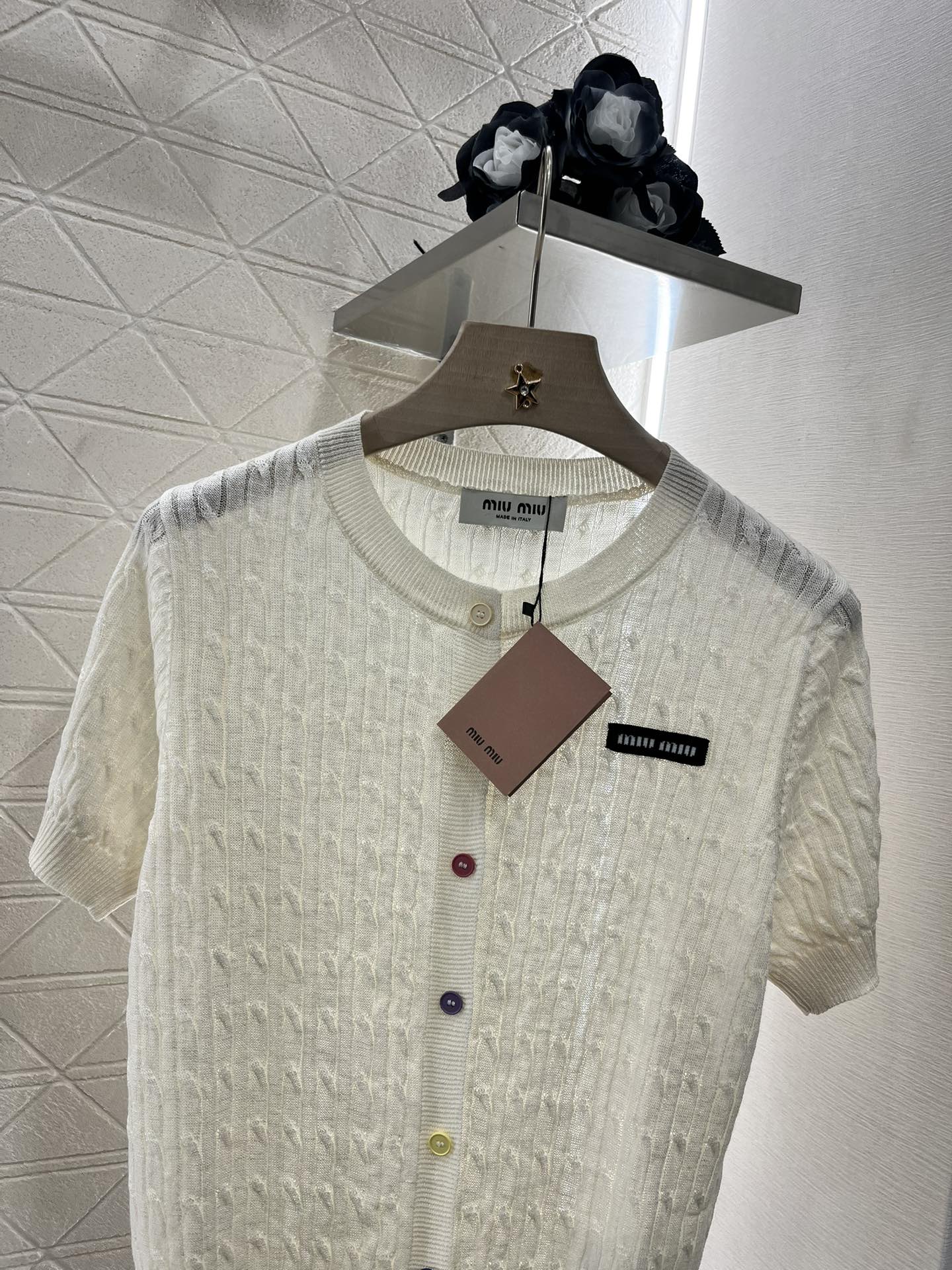 25SS Knitted short sleeved cardigan