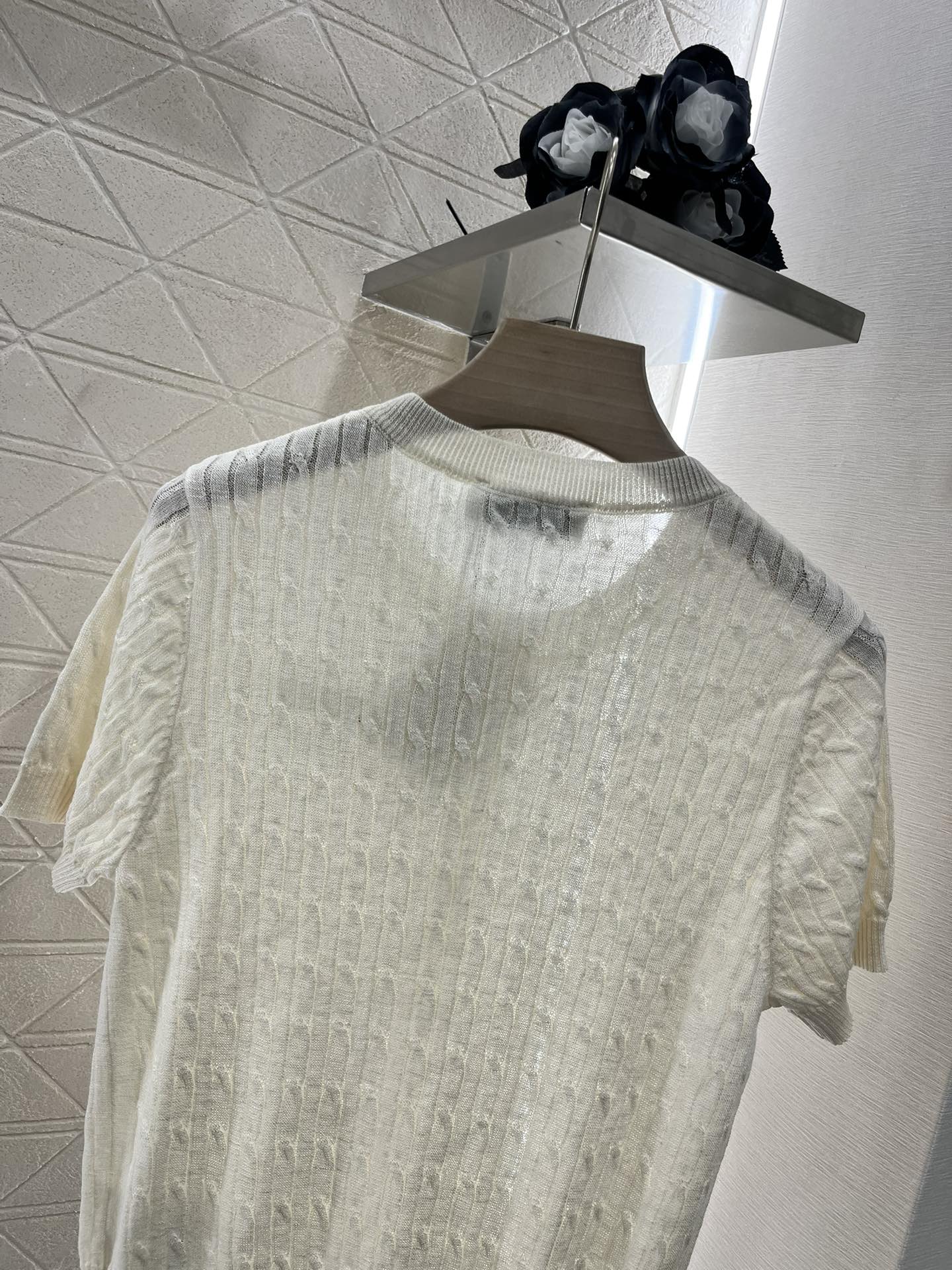 25SS Knitted short sleeved cardigan