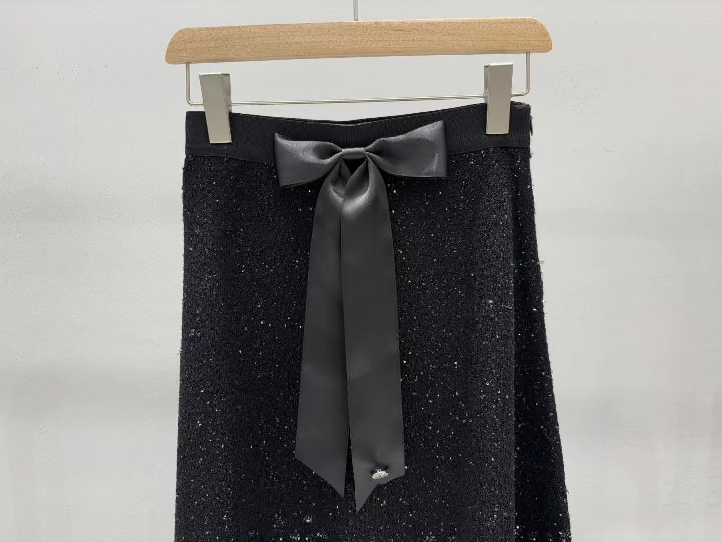25SS Butterfly sequin knitted skirt