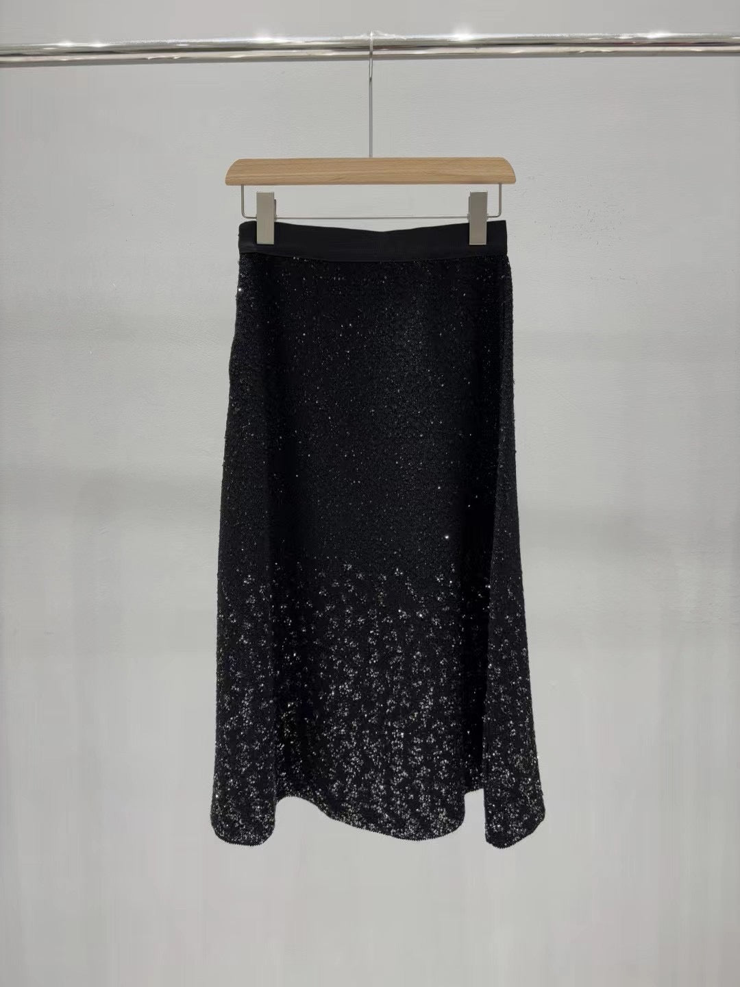 25SS Butterfly sequin knitted skirt