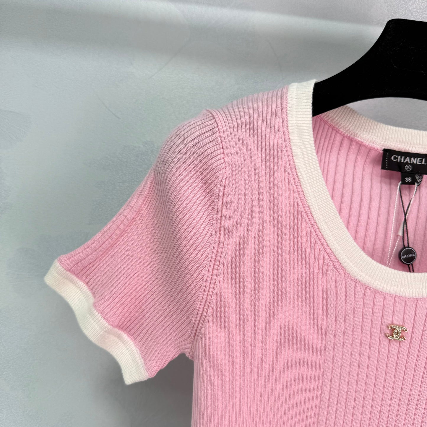 25 Slim fit knitted short sleeved shirt