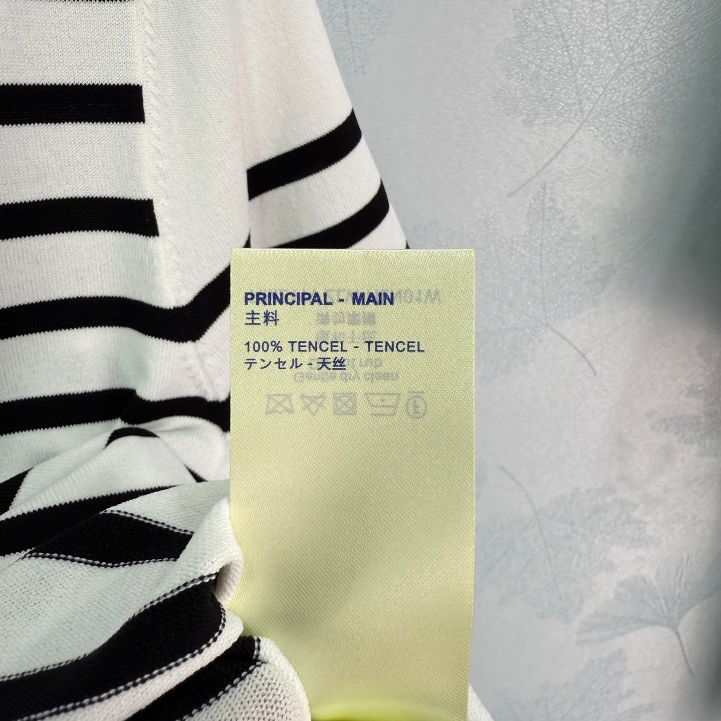 25 Striped Knitted Short Sleeve