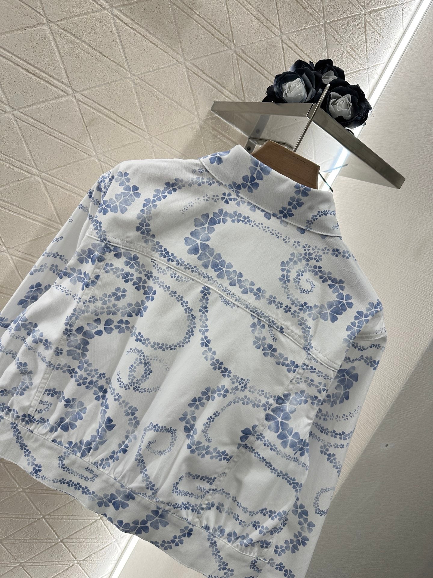 25 Printed Denim Jacket Shorts Set