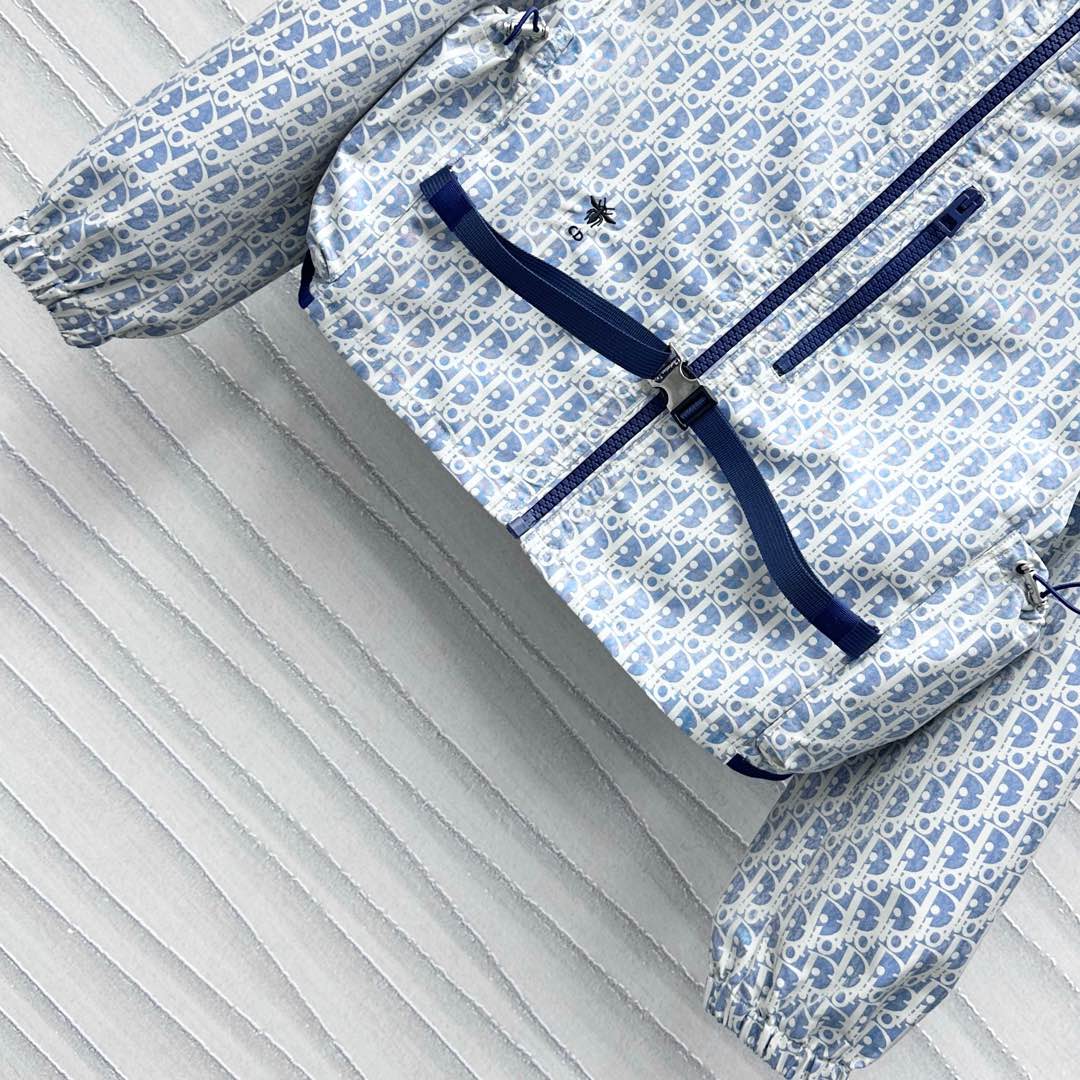 25 Jacquard Hooded Sweatshirt