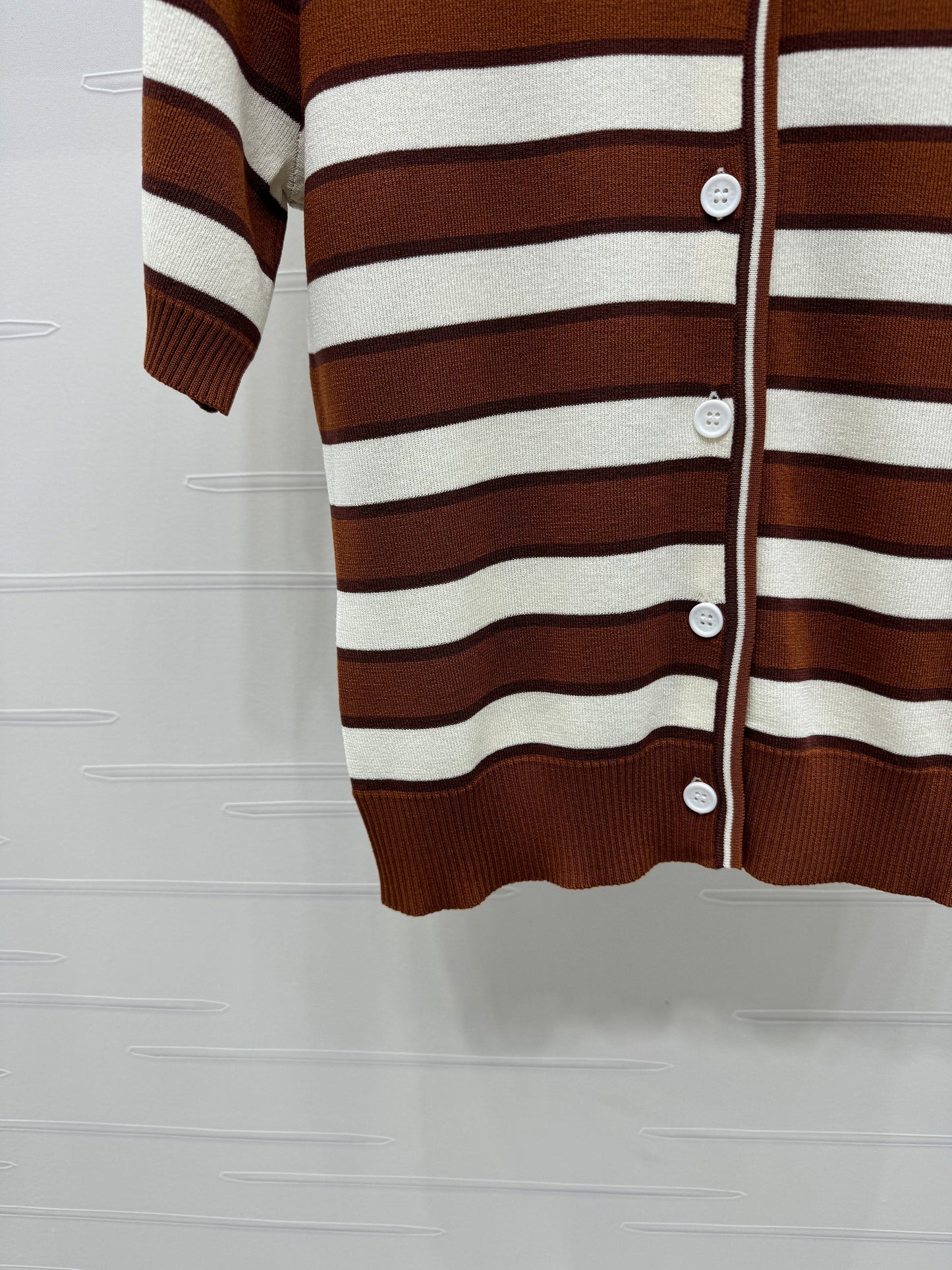 25 Lapel Striped Knit Short Sleeve Cardigan!