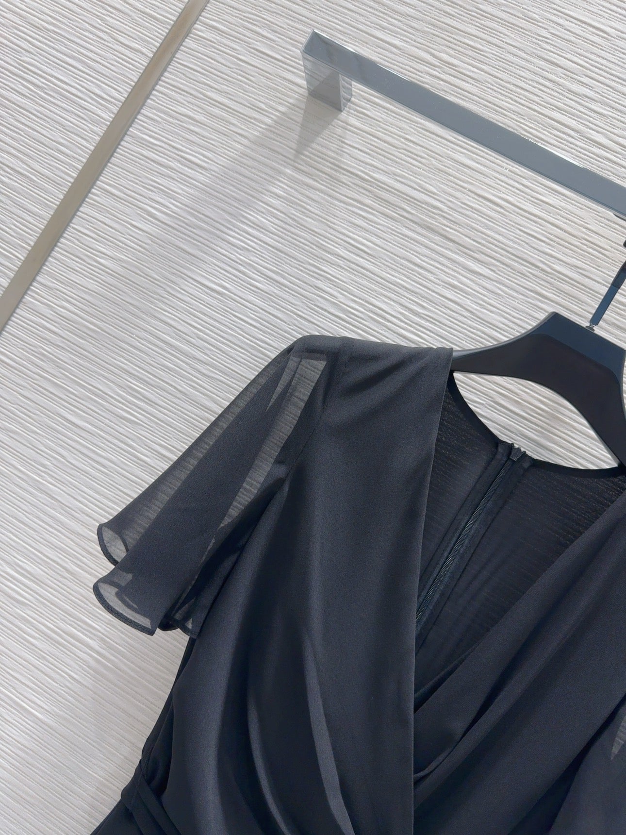 25 Simple fashion dress
