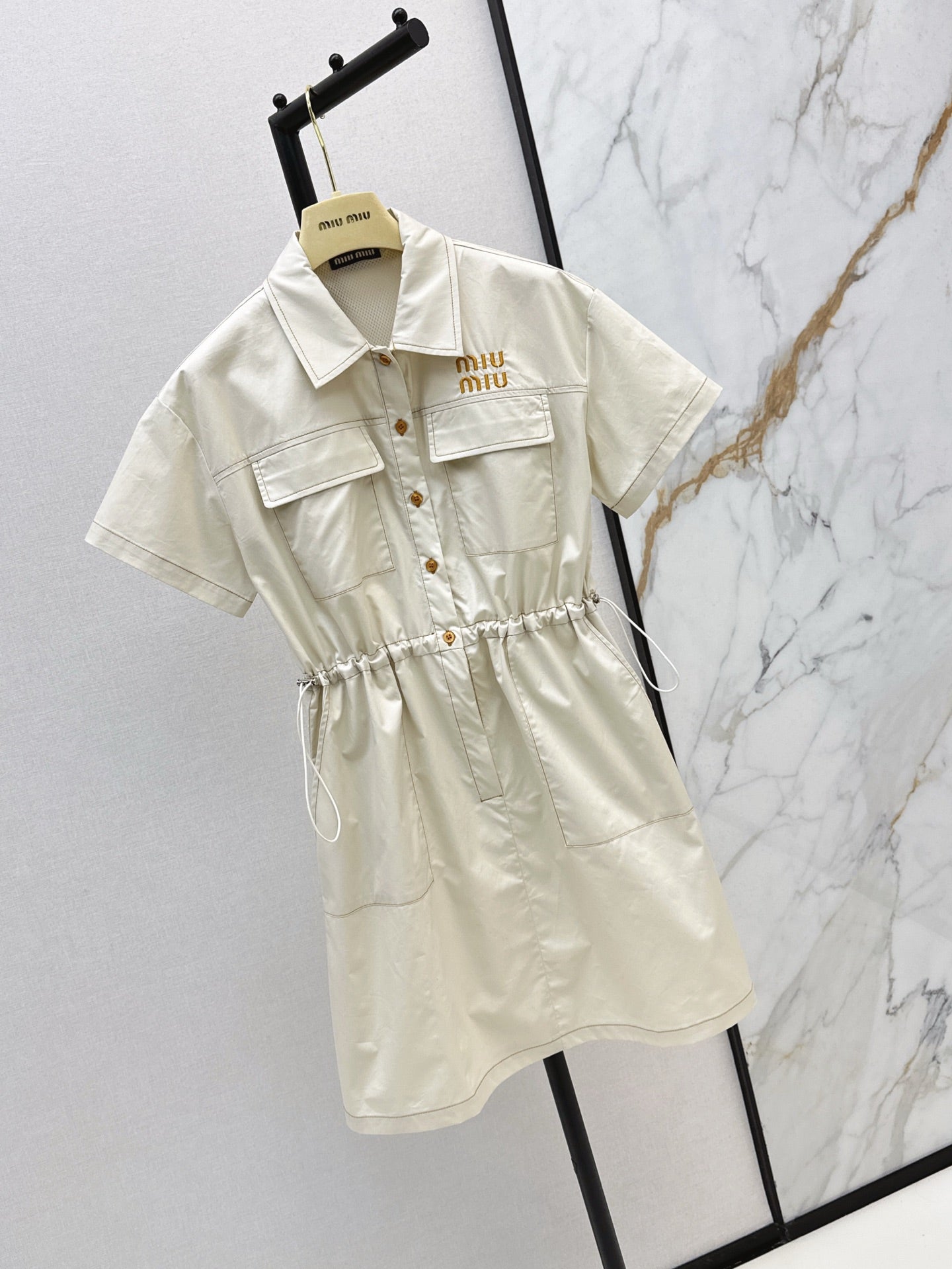 25 The latest workwear style double pocket dress for spring and summer