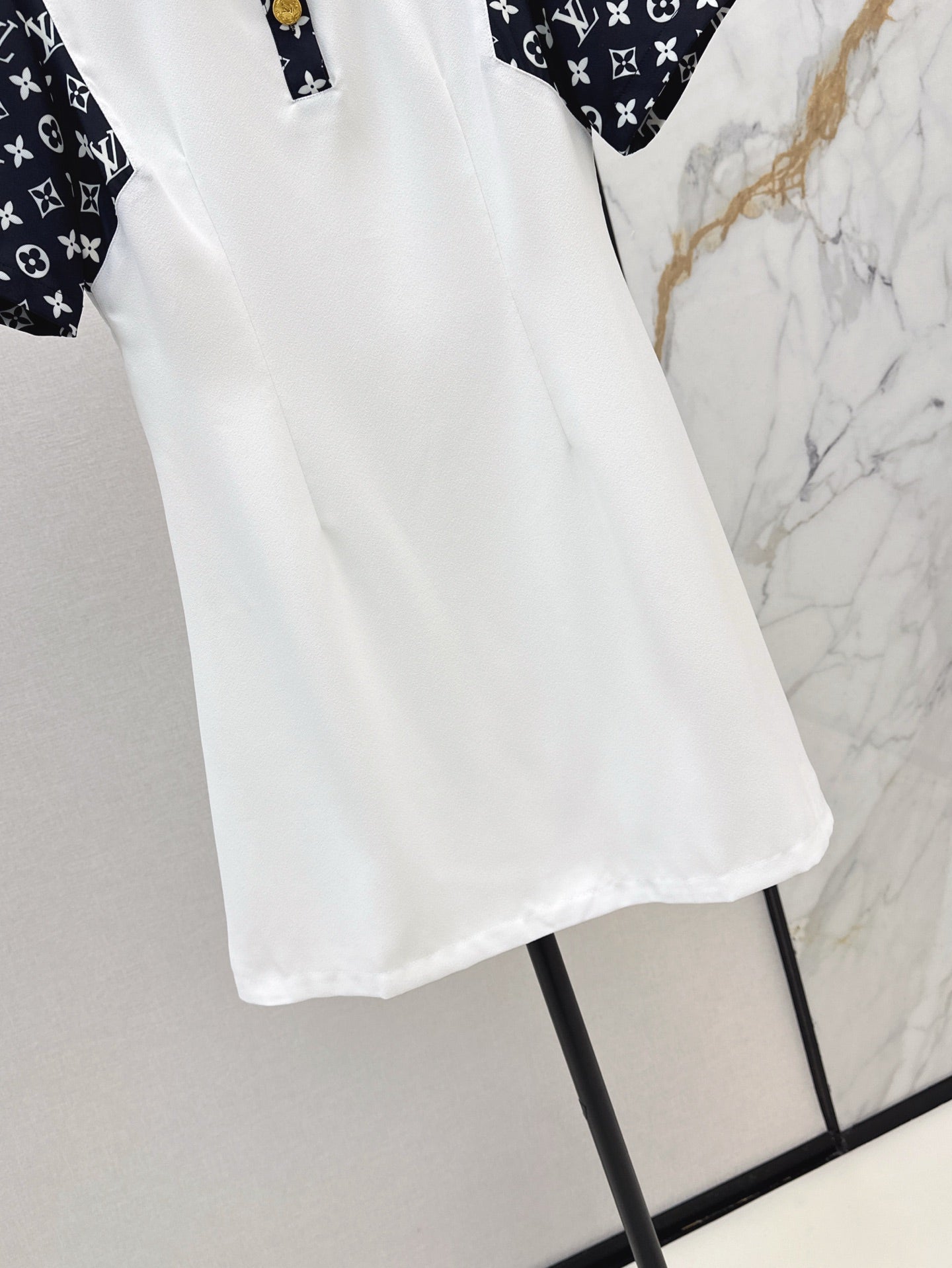 25 New Polo Contrast Collar Dress