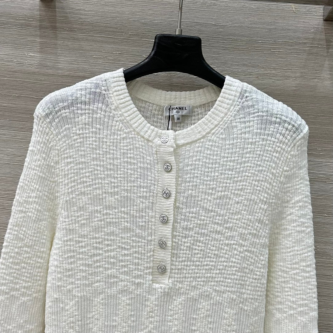 25ss Round neck knitted long sleeved top