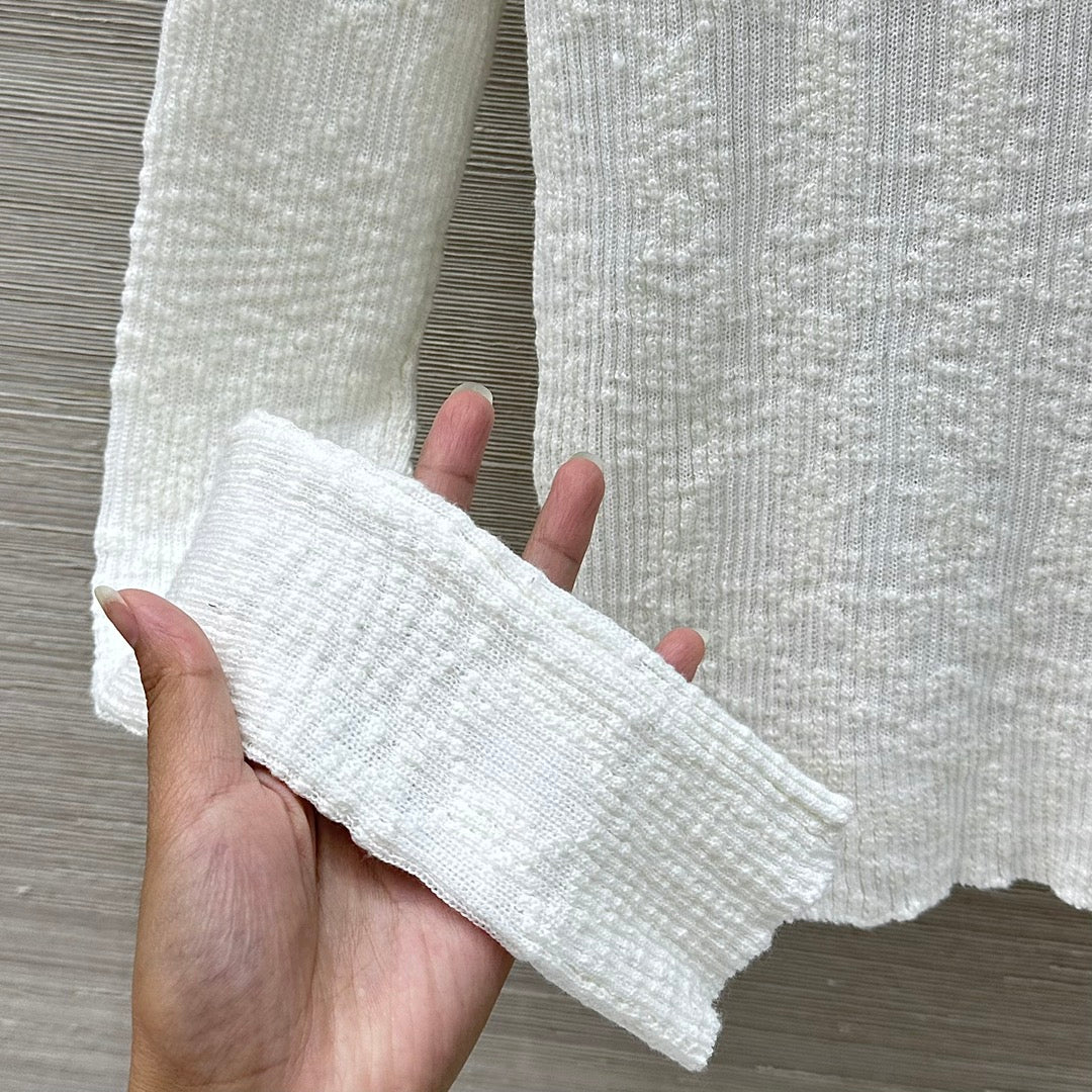 25ss Round neck knitted long sleeved top