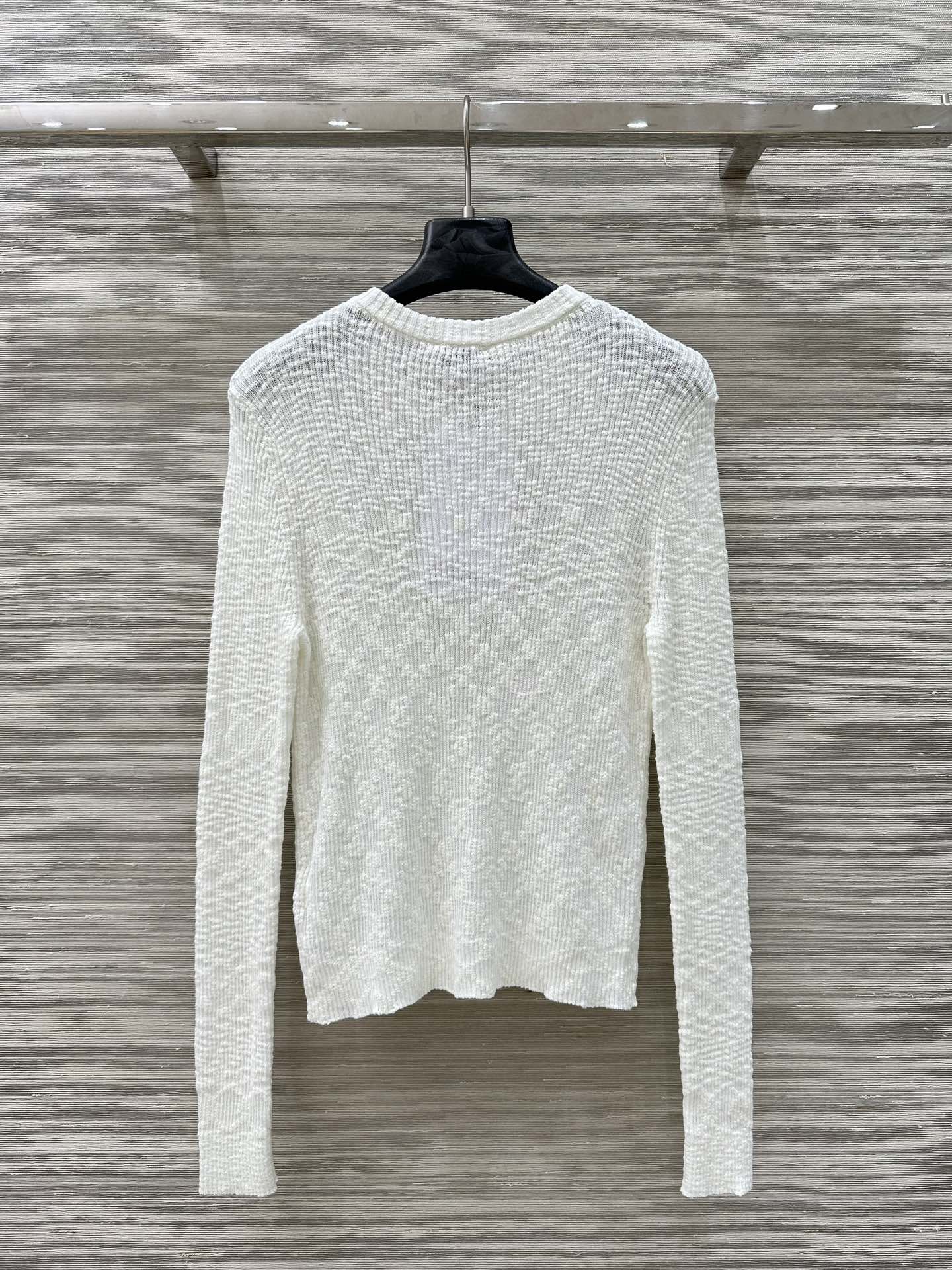 25ss Round neck knitted long sleeved top