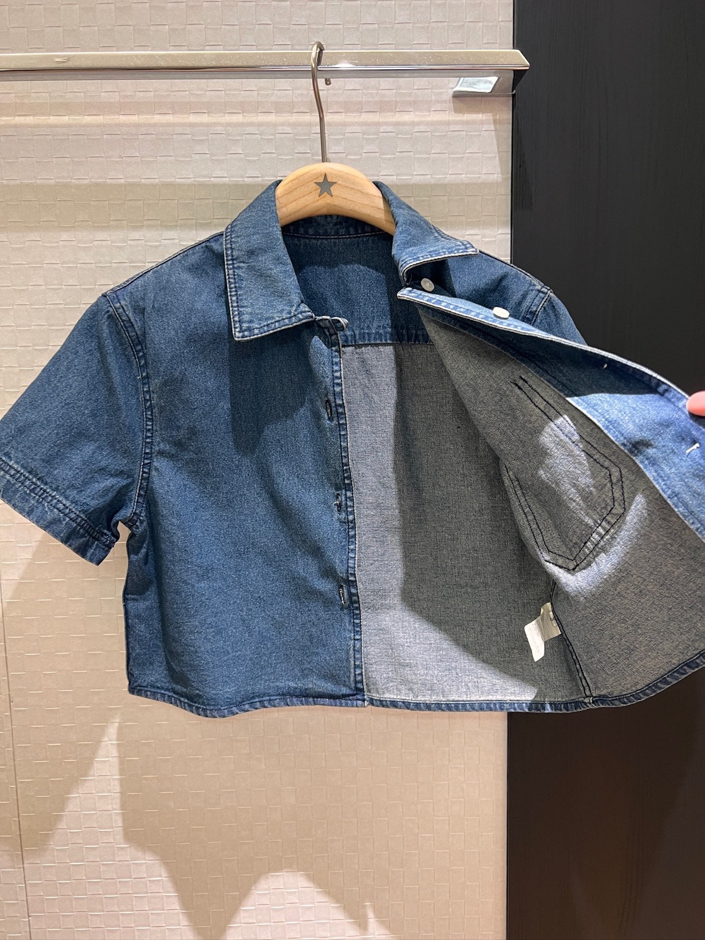 LO 25 Heavy duty embroidered wool logo short sleeve denim jacket