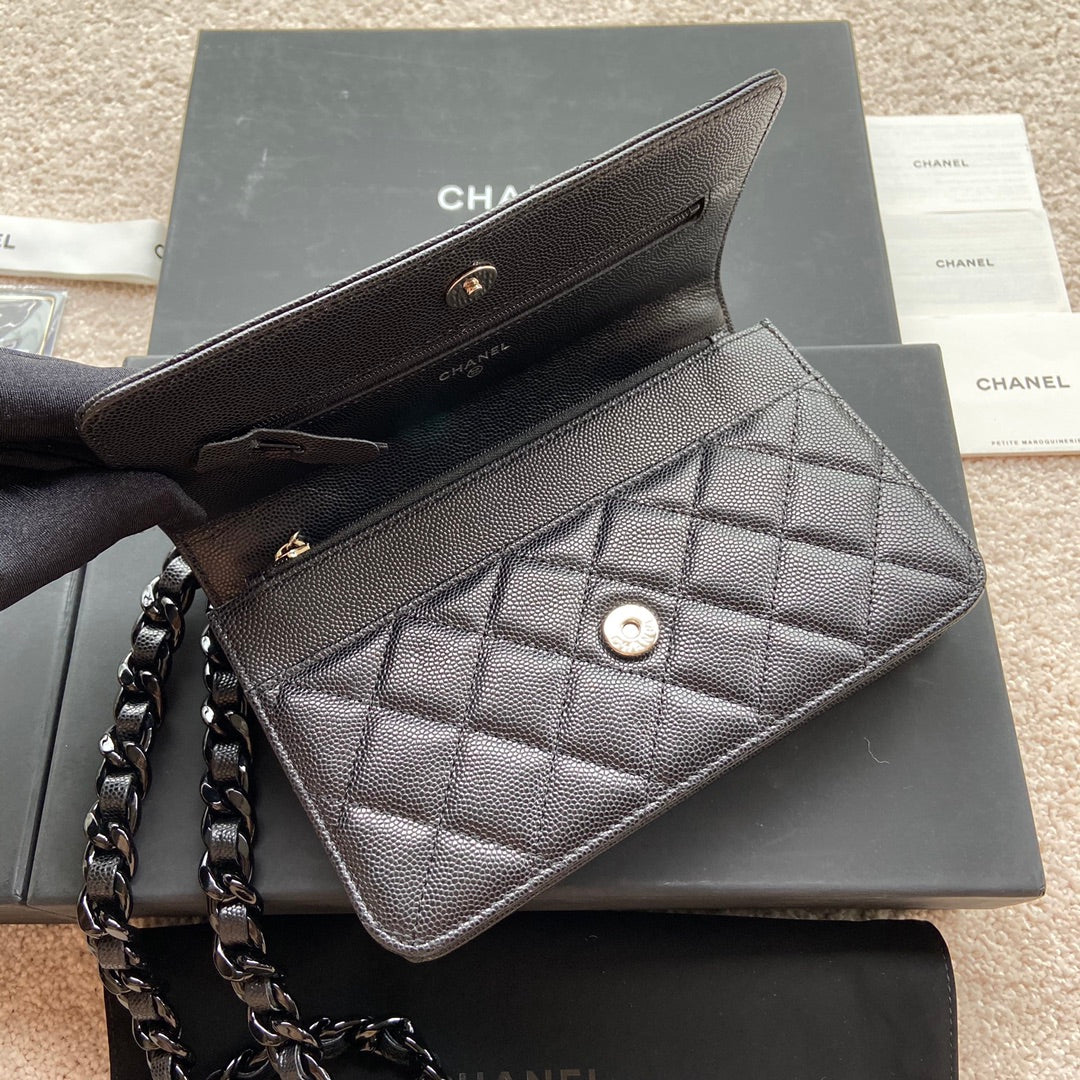 Classic Woc 20cm All Black Grained Calfskin