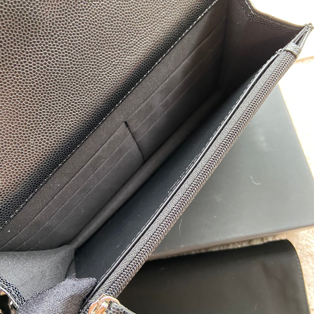 Classic Woc 20cm All Black Grained Calfskin
