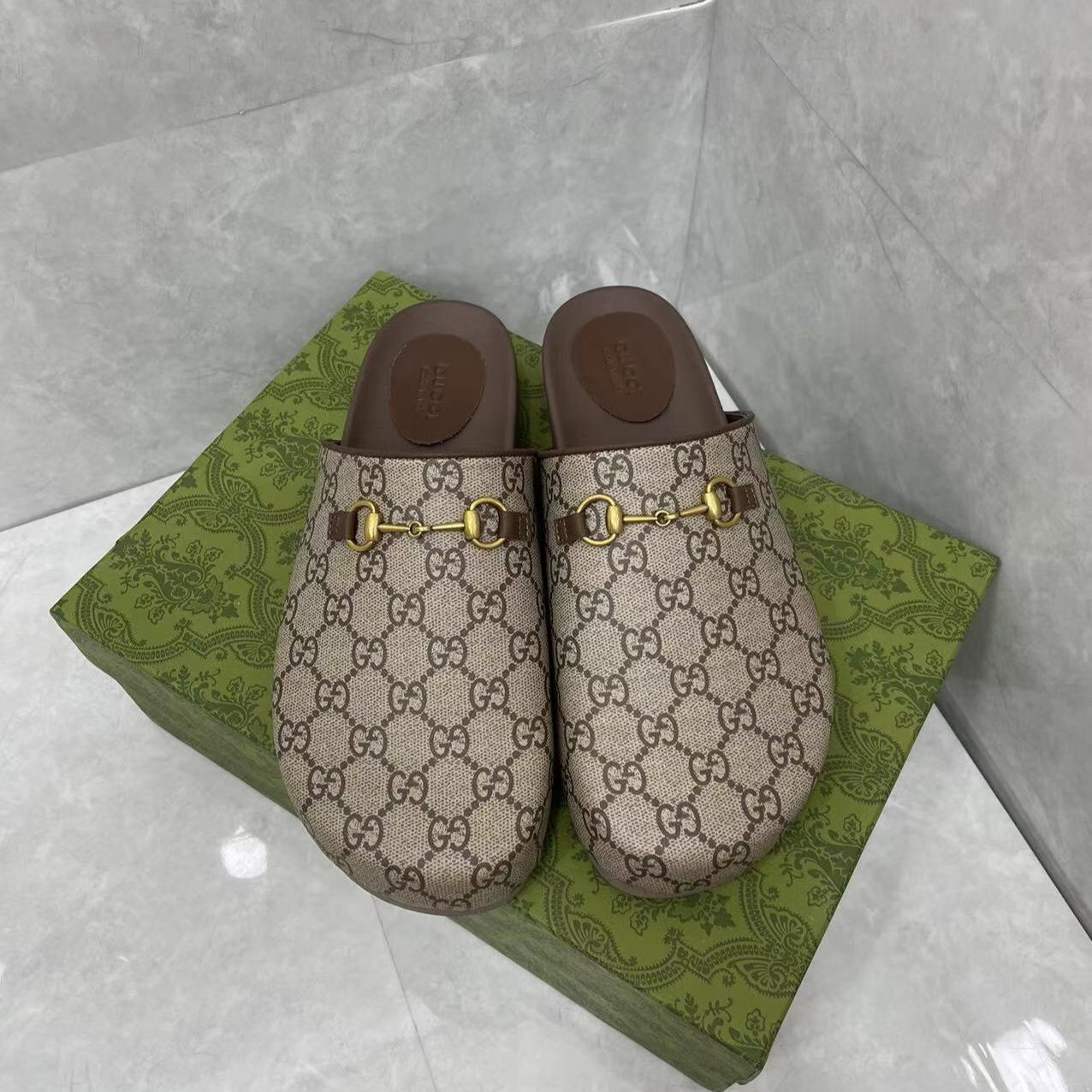 Horsebit Slippers Brown Cow Suede Embossed 280132