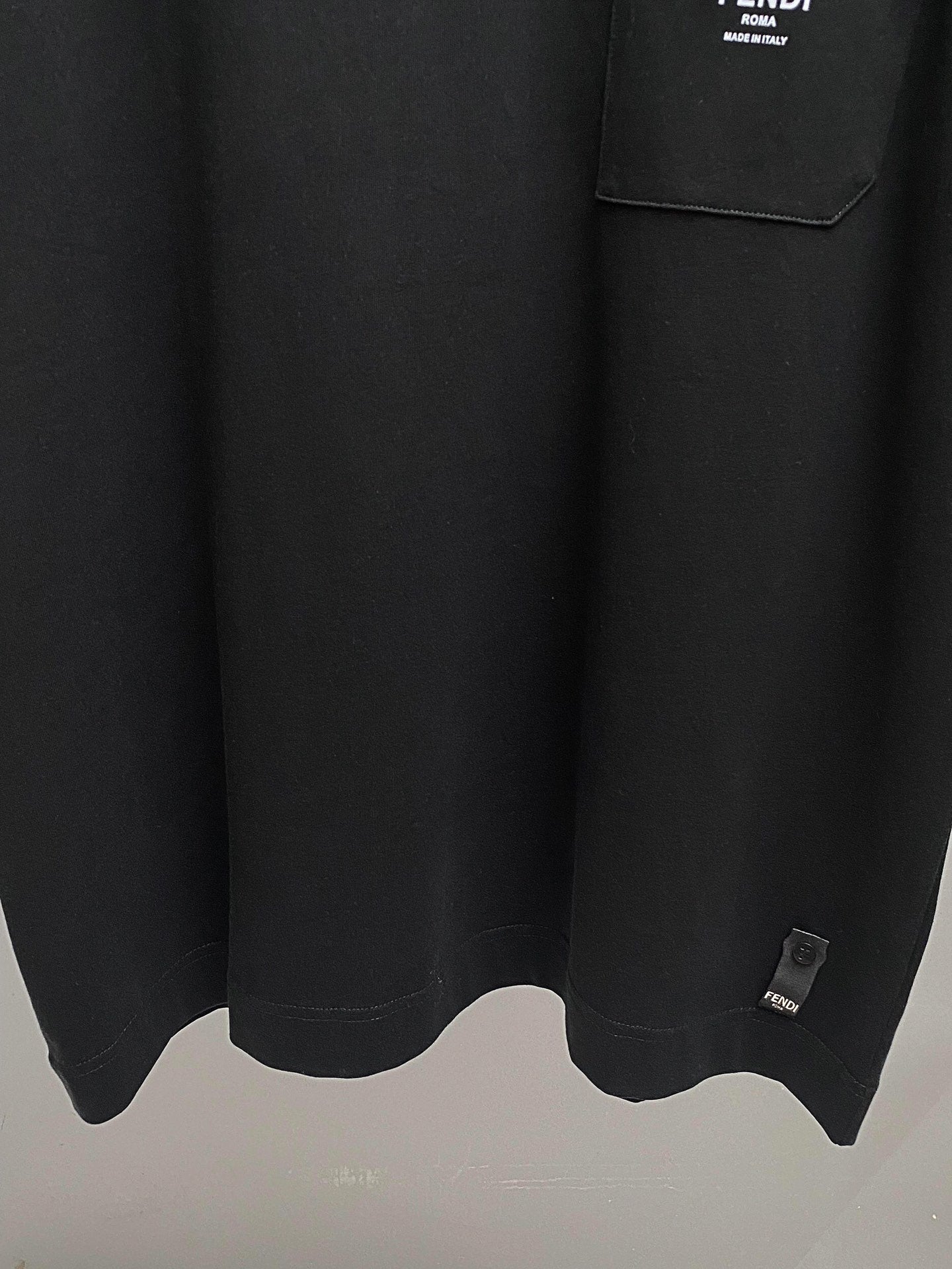 25ss Chest pocket T-shirt