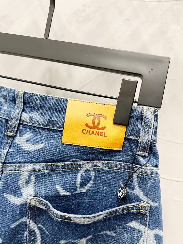 C Classic All-Over Logo Jeans