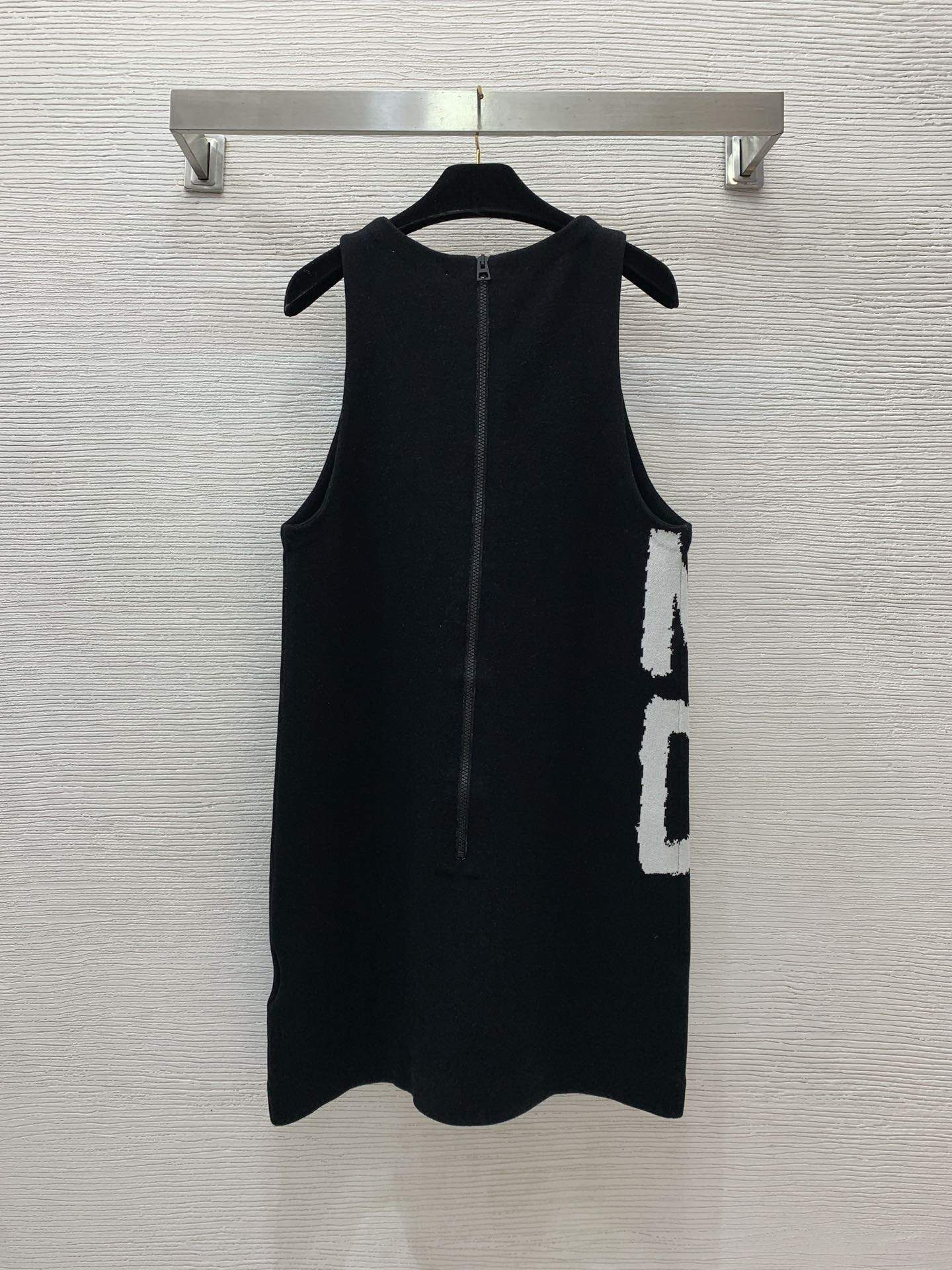 Letter logo graffiti h version slim fit sleeveless tank top knitted dress