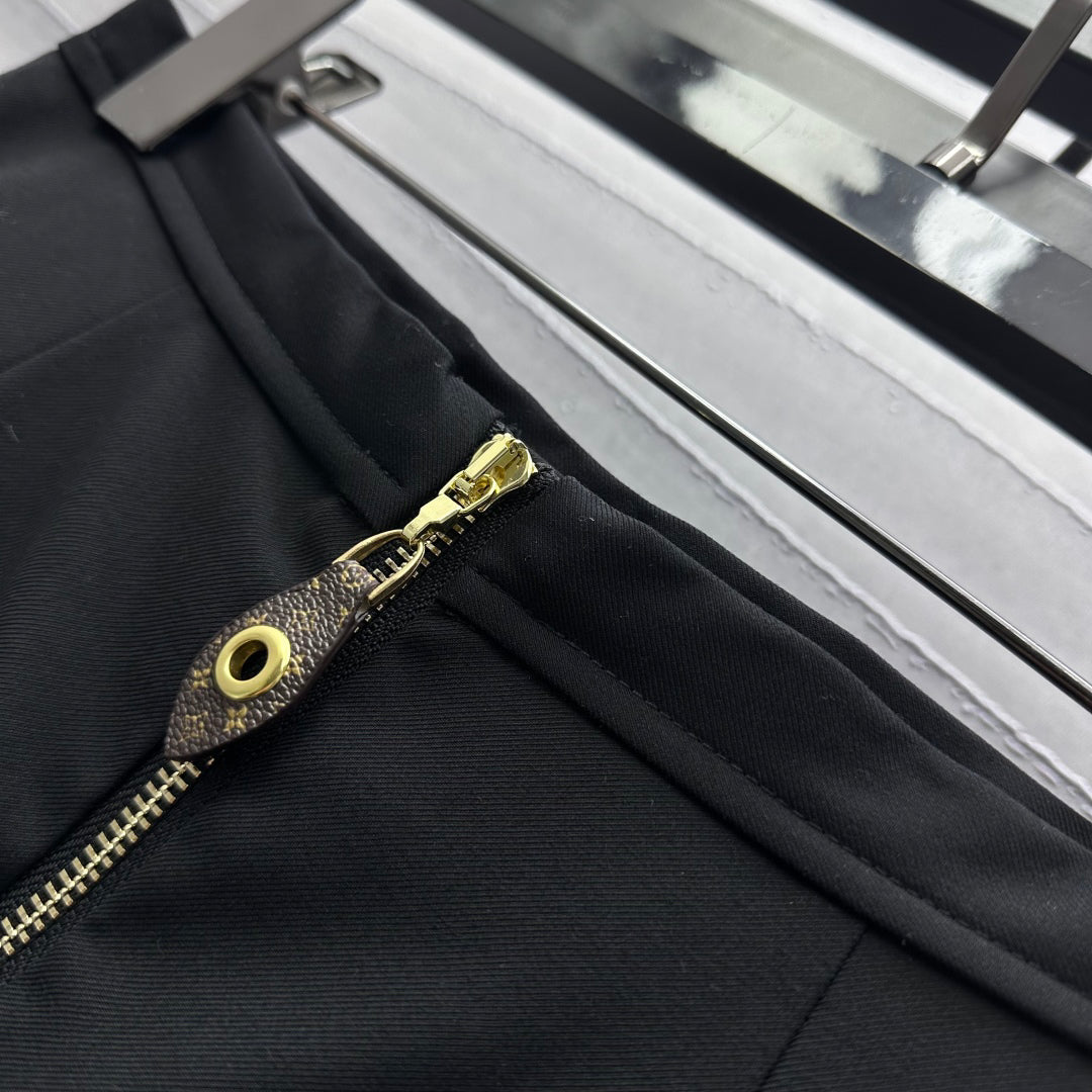 high waist zippered pleated skirt