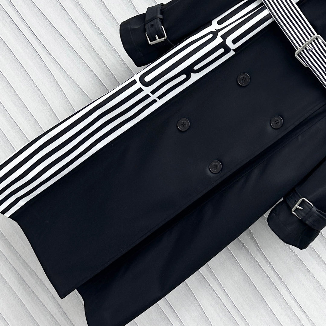 long coat with printed belt