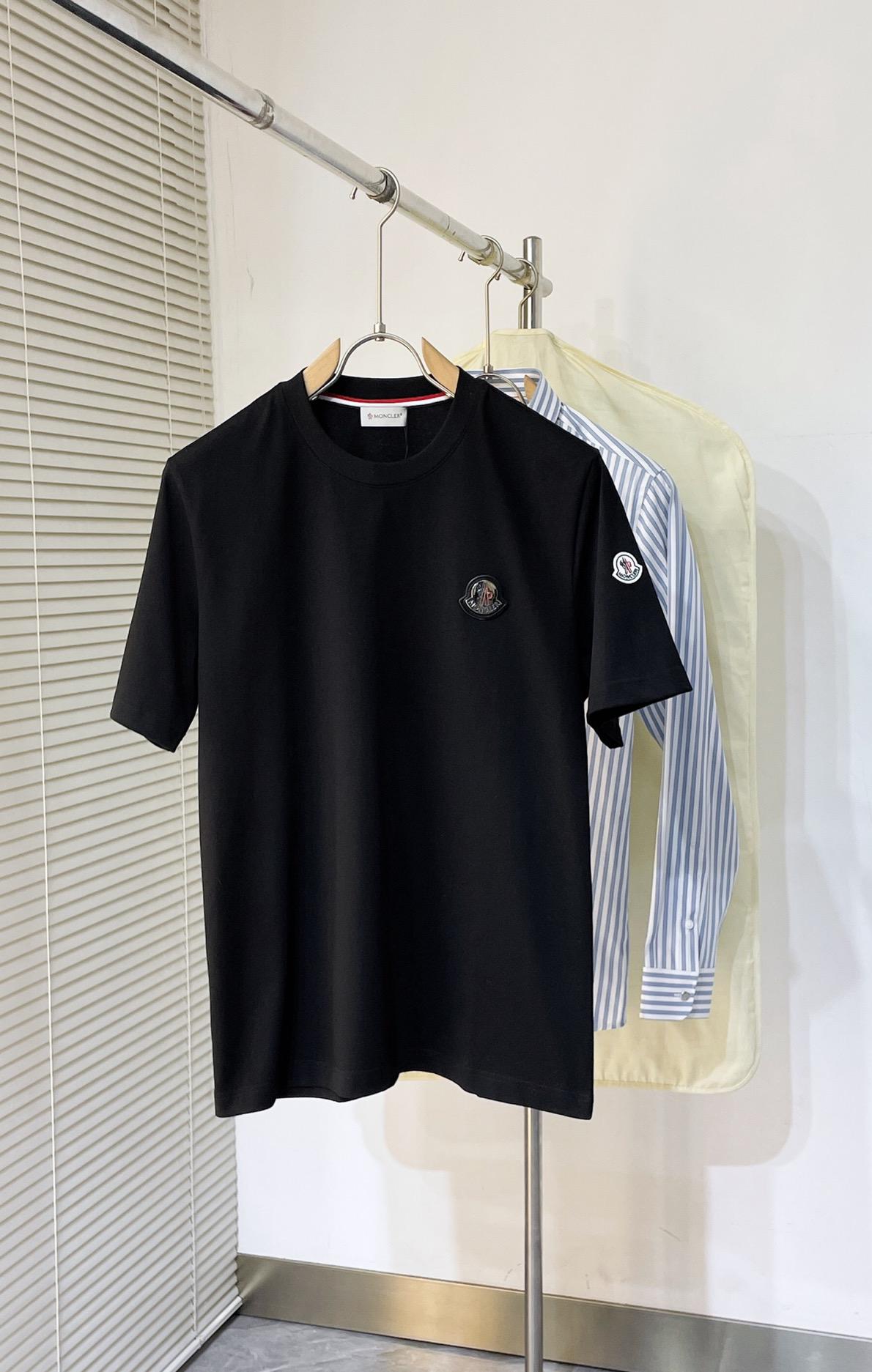 25 Mon Spring/Summer new metal logo on chest t-shirt