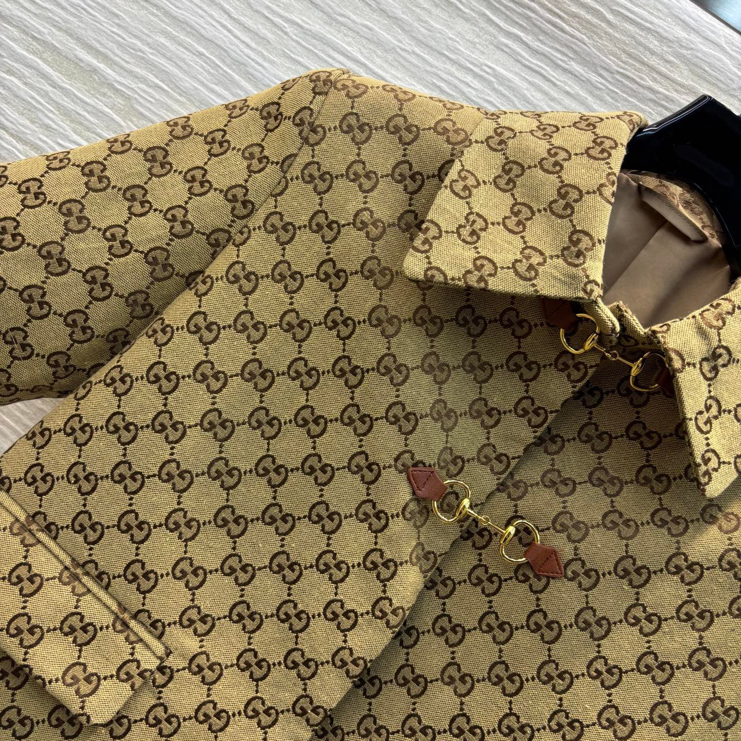 Lapel short sleeves