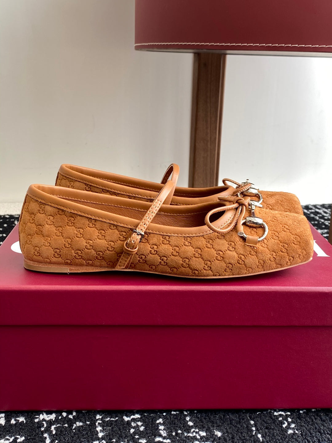 G 25 ballet shoe