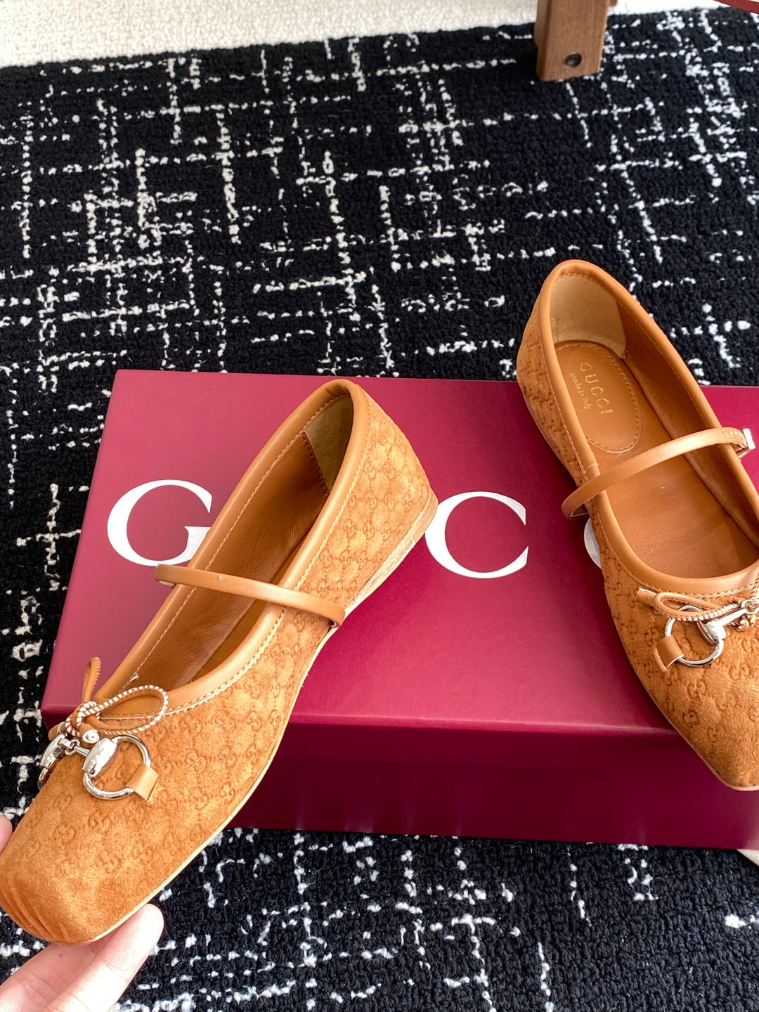 G 25 ballet shoe