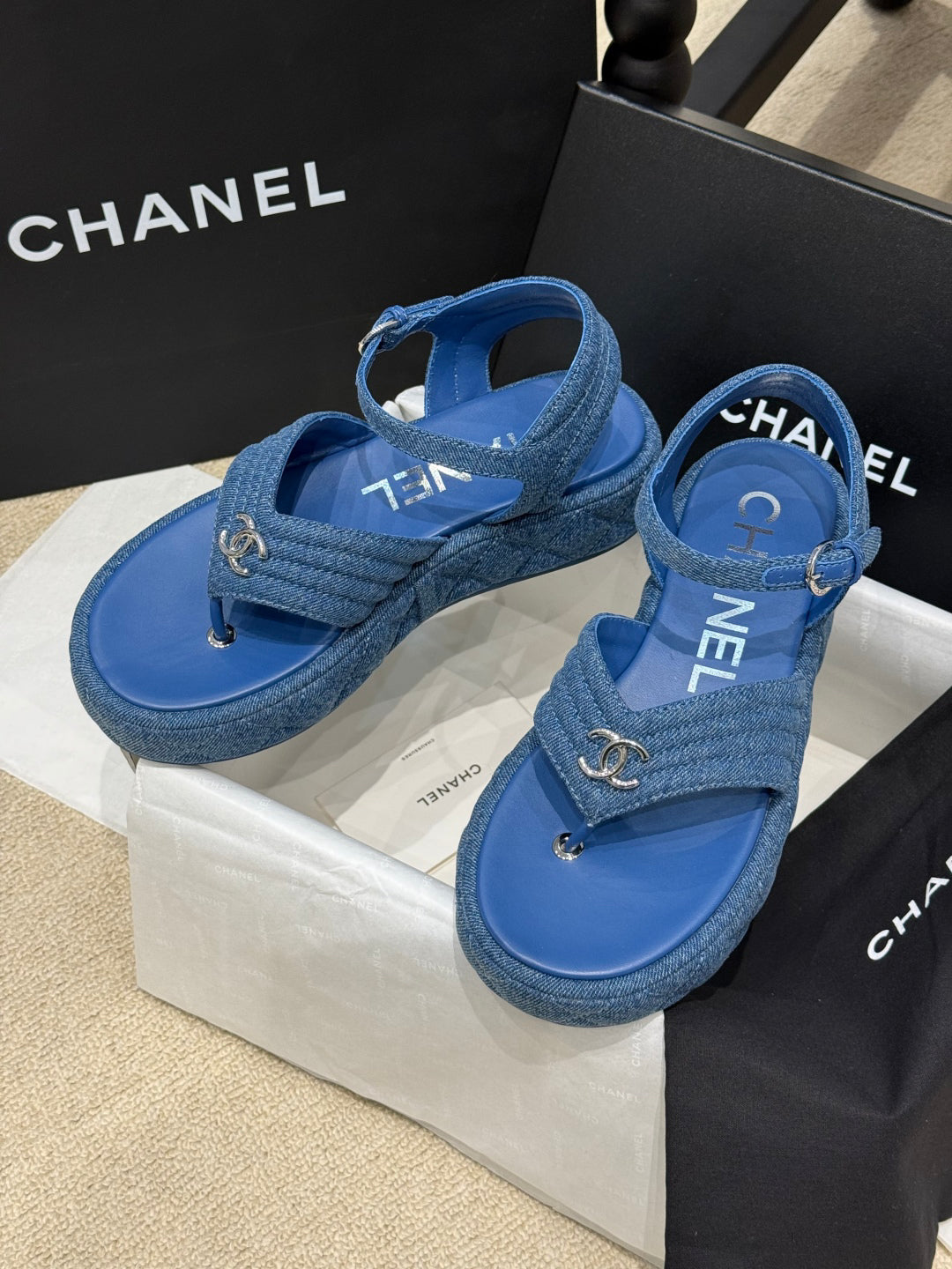 C 25 Vacation Collection Sandals