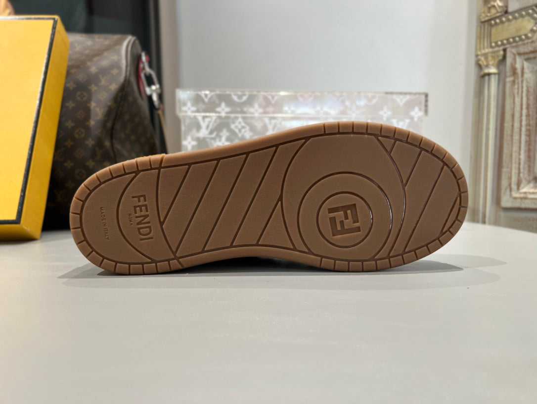 F MATCH Couple Sneakers