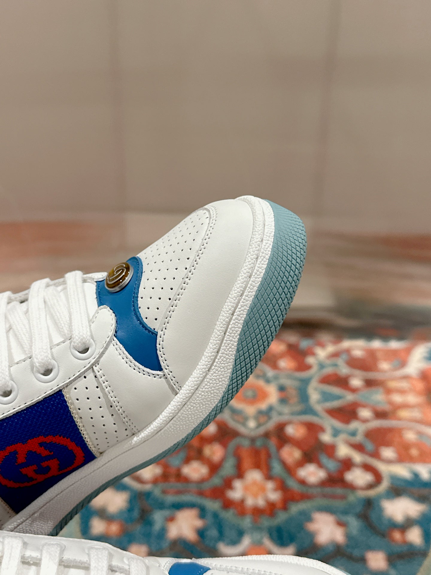 G classic White Casual Shoes