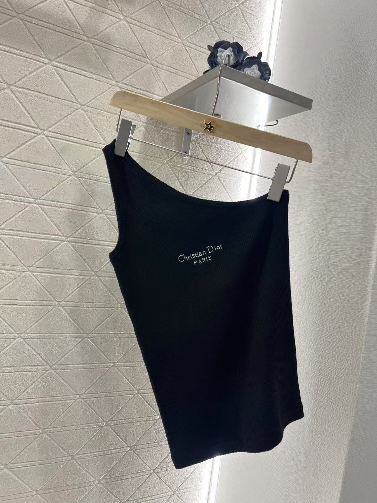 25ss one shoulder knitted vest