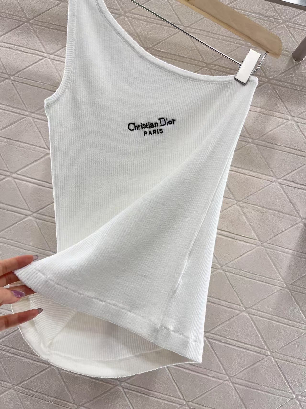 25ss one shoulder knitted vest