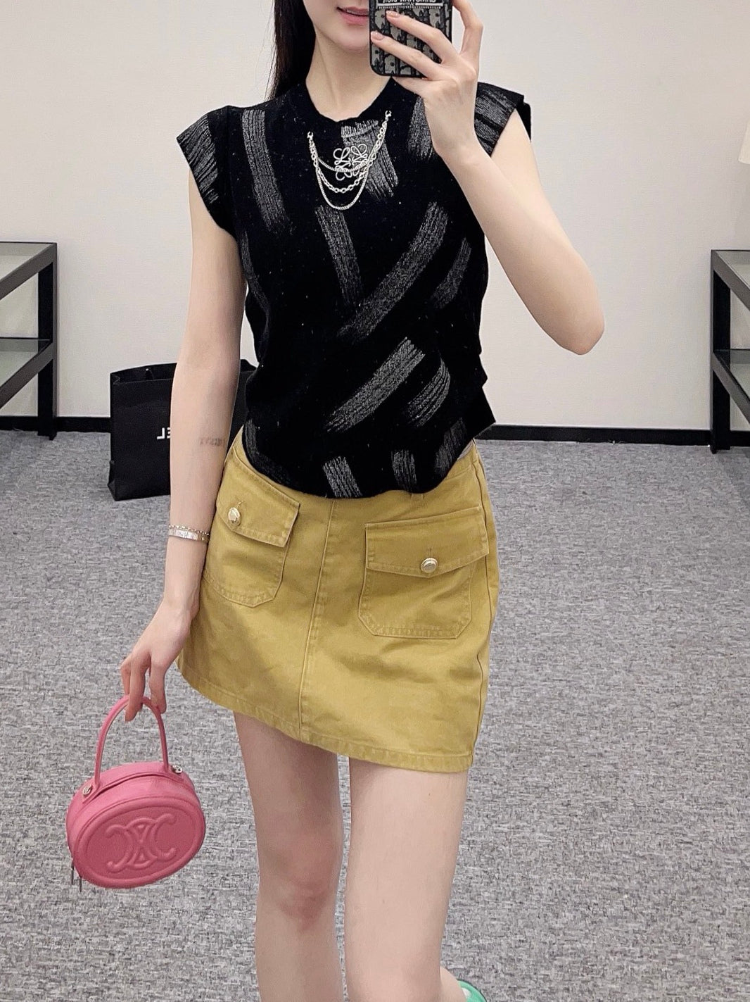 👚25SS New Round Neck Knitted Short Sleeve Wool Material