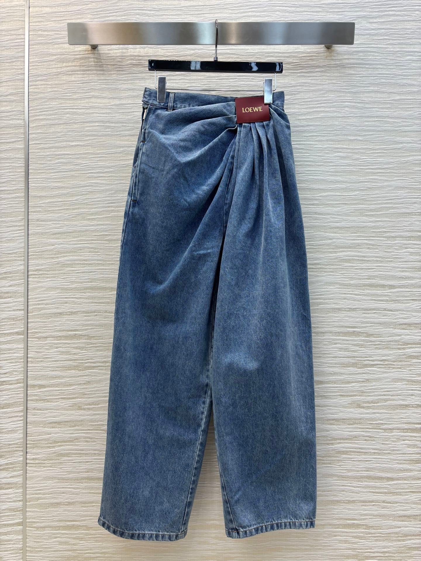 25ss wide-leg denim trousers with crinkled logo and leather trim