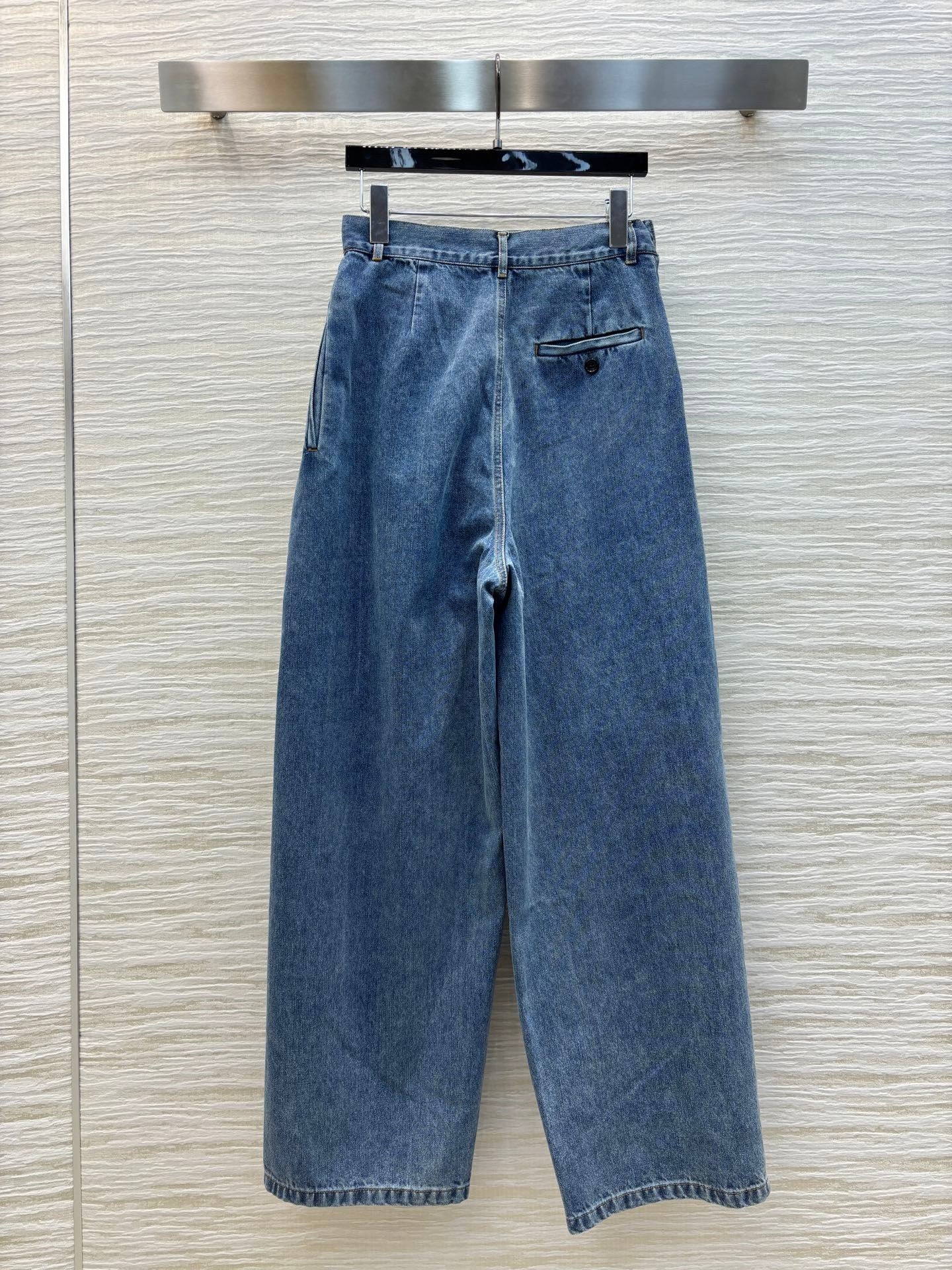 25ss wide-leg denim trousers with crinkled logo and leather trim