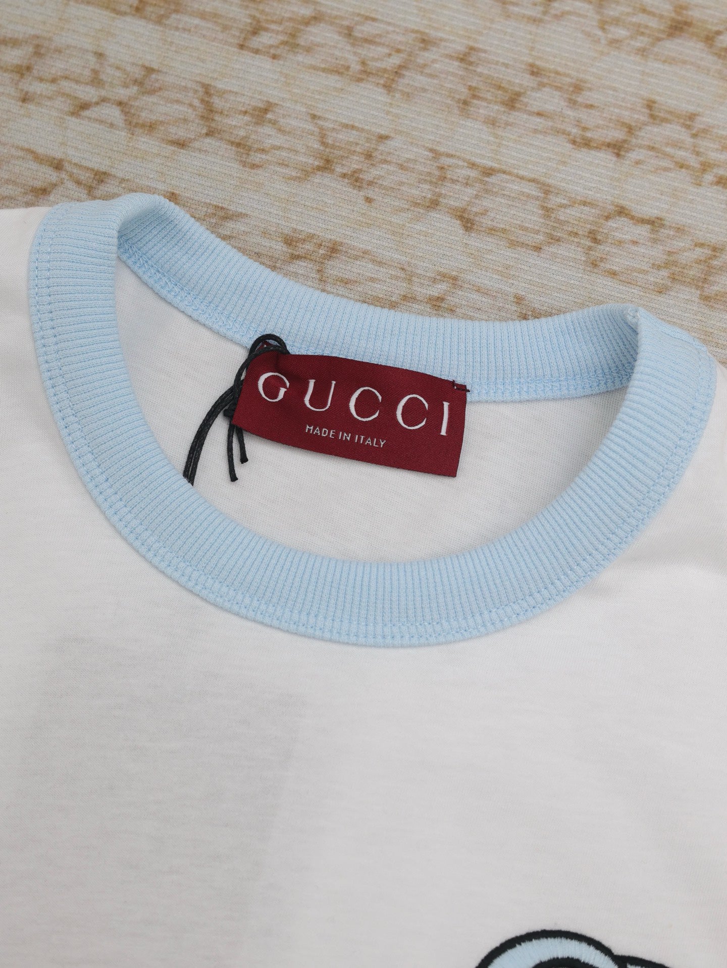 25g letter embroidery round neck short sleeve t-shirt